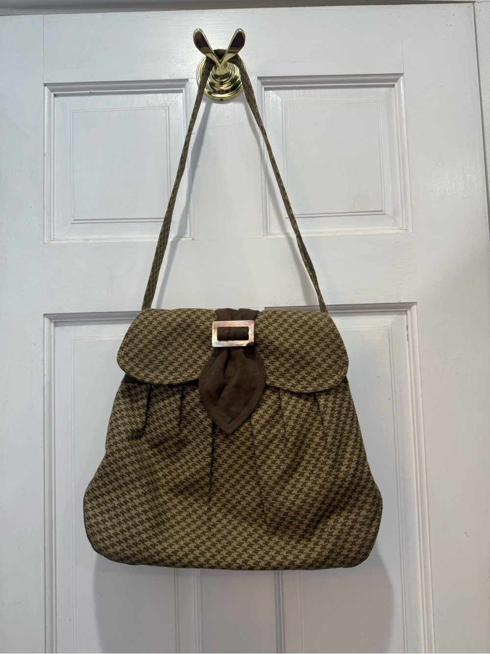 Tan and  Brown Houndstooth Women’s Shoulder Bag